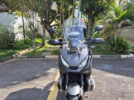HONDA X-ADV 